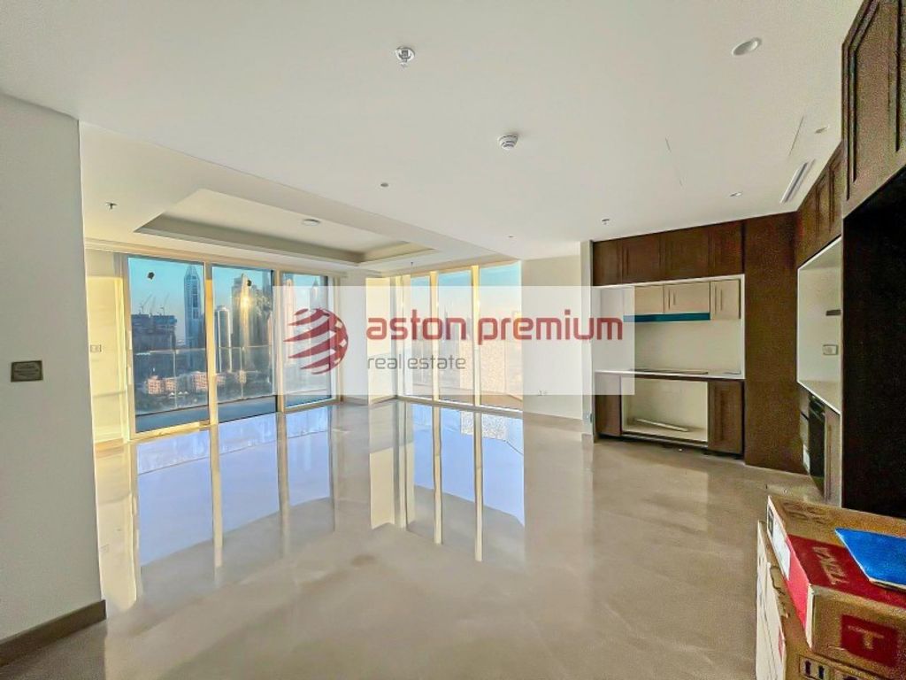 Luxury Apartment for sale in Dubai, 2 064 142 €, Photo 1
