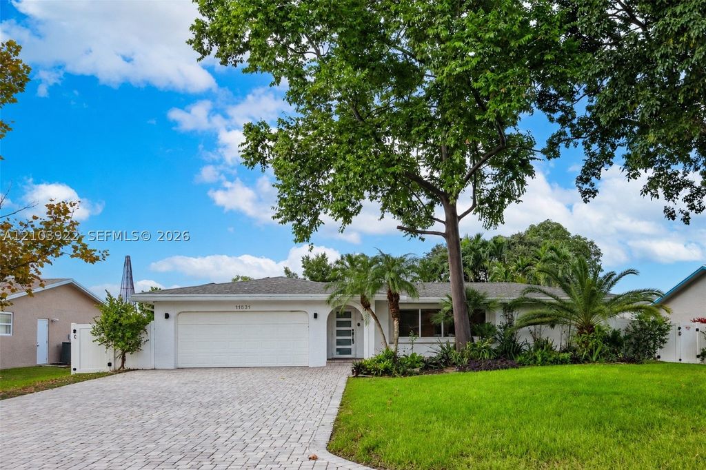 Maison de luxe à vendre à Plantation, 757 847 €, Photo 1