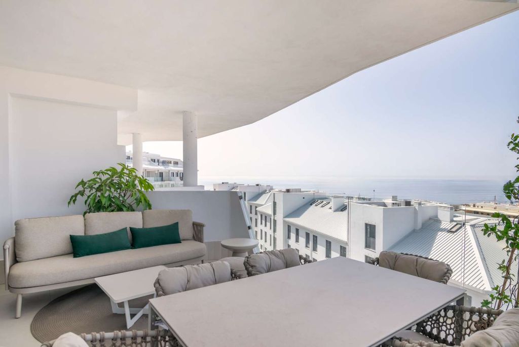 Appartement de luxe à vendre à Fuengirola, 520 000 €, Photo 1