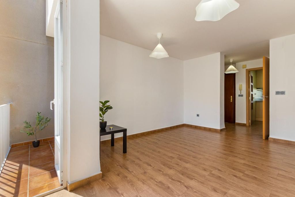 Appartement de luxe à vendre à Málaga, 449 000 €, Photo 1