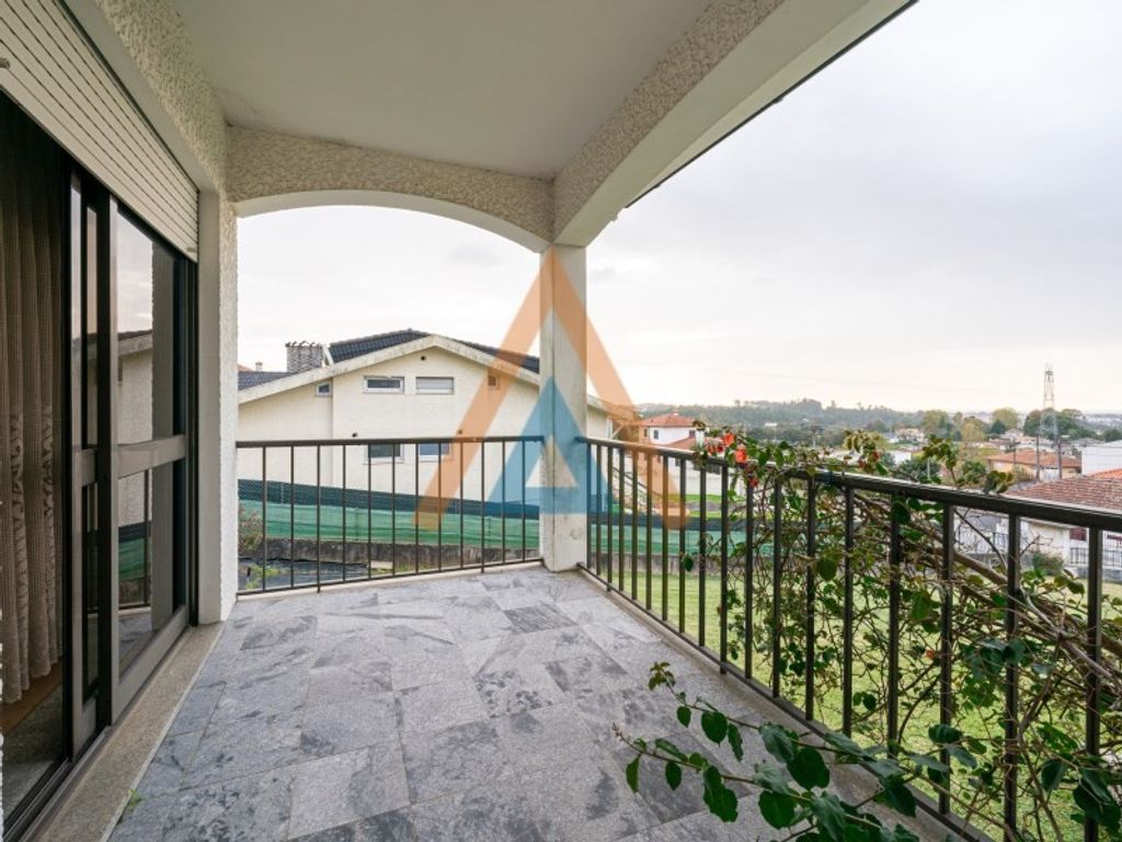 Maison de luxe à vendre à Santa Maria Da Feira, 490 000 €, Photo 2