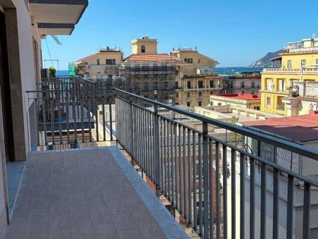 Appartement de luxe à vendre à Salerno, 950 000 €, Photo 3