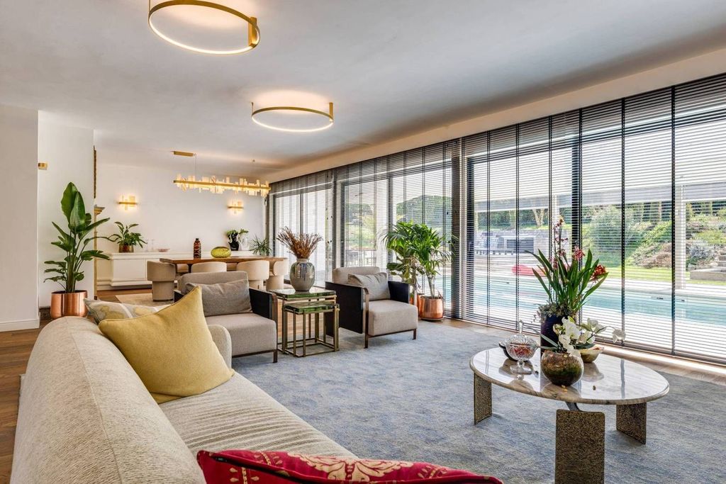 Maison de luxe à vendre à Rome, 3 270 000 €, Photo 3