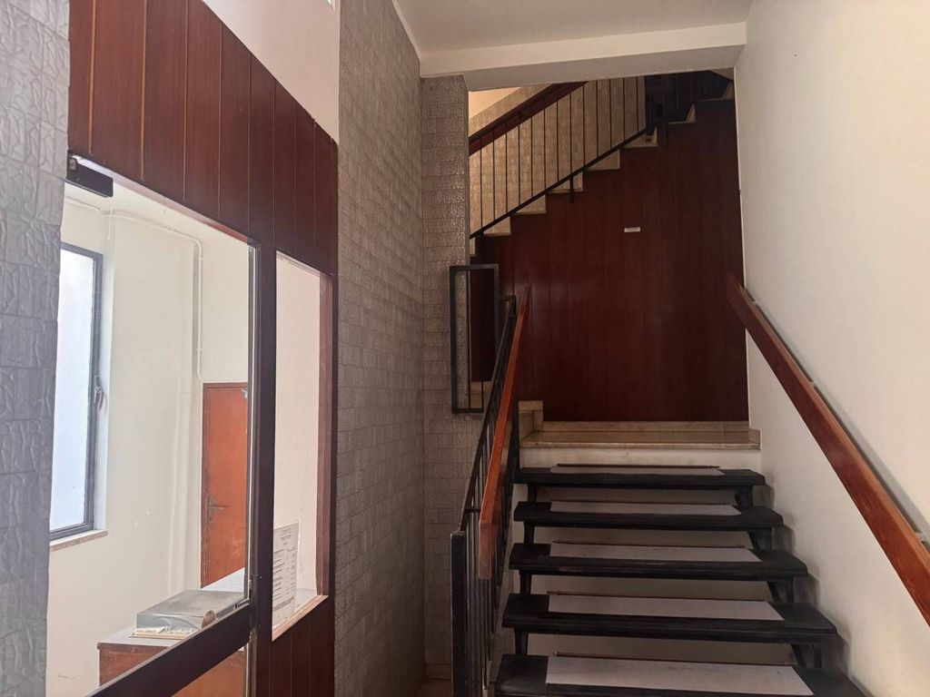 Appartement de luxe à vendre à Bari, 600 000 €, Photo 3