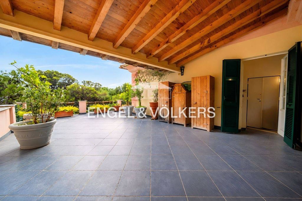 Luxury Apartment for sale in Monterosso Al Mare, 1 000 000 €, Photo 3