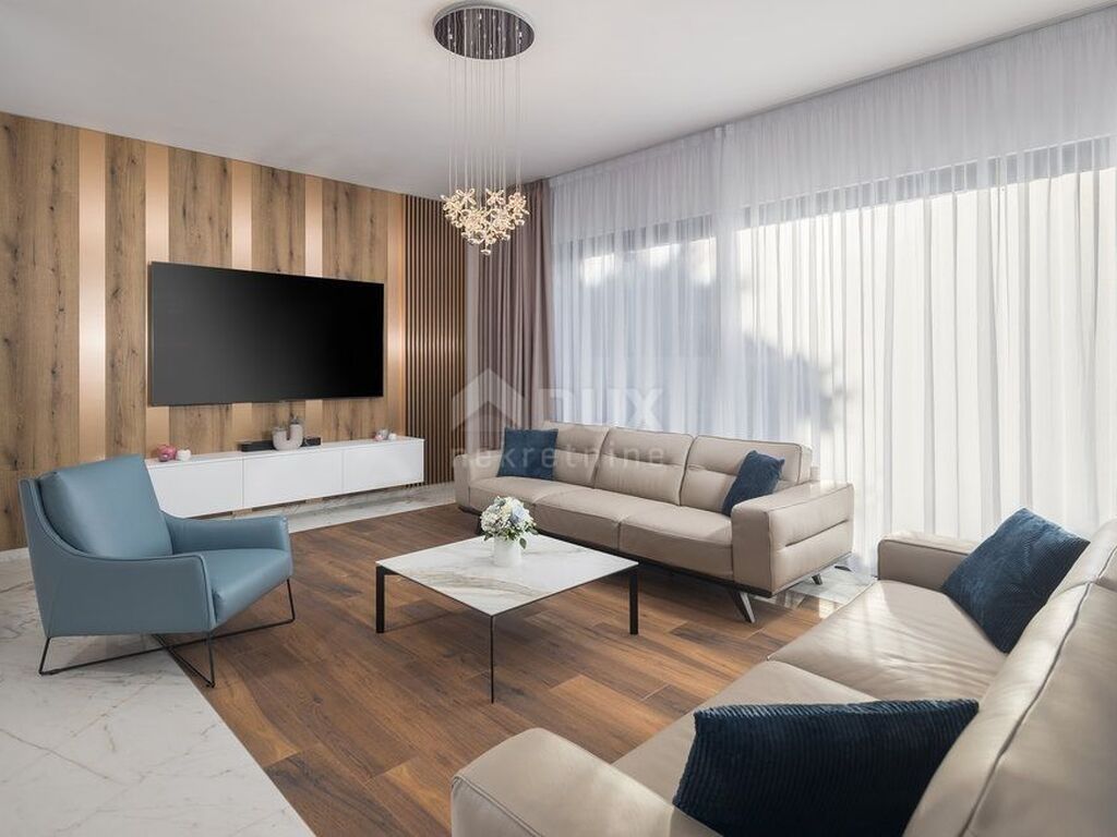 Luxury House for sale in Umag, 1 887 000 €, Photo 3
