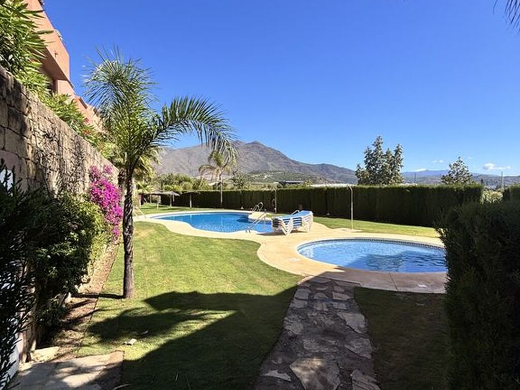 Maison de luxe à vendre à Estepona, 882 000 €, Photo 3