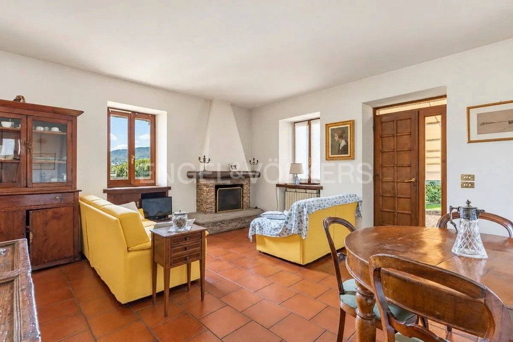 Luxury House for sale in Nebbiuno, 1 200 000 €, Photo 4