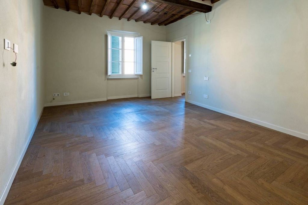 Appartement de luxe à vendre à Lucca, 650 000 €, Photo 6