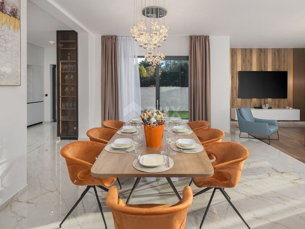Luxury House for sale in Umag, 1 887 000 €, Photo 7
