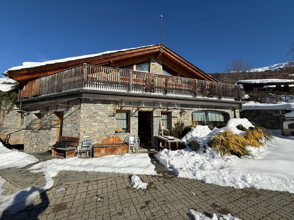 Luxury House for sale in La Salle, 1 000 000 €, Photo 1