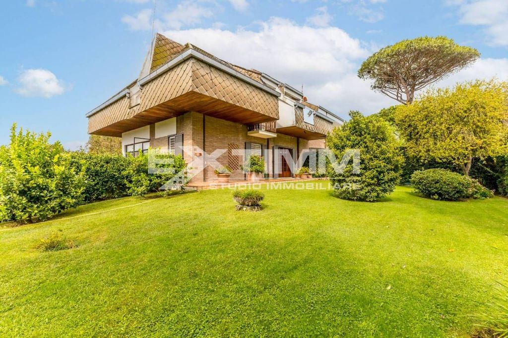 Luxury House for sale in Rome, 1 100 000 €, Photo 1