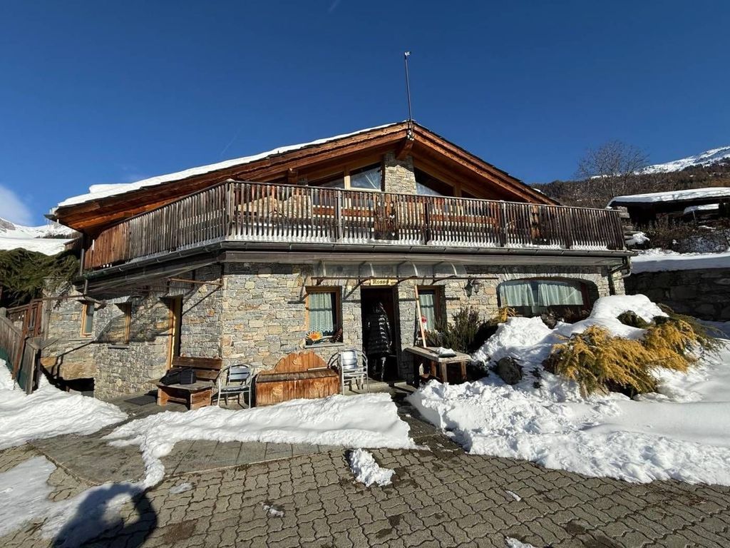 Luxury House for sale in La Salle, 1 000 000 €, Photo 2