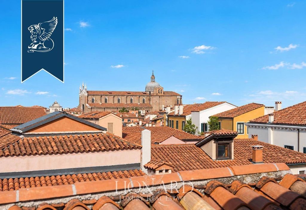 Luxury Apartment for sale in Venice, 1 100 000 €, Photo 2