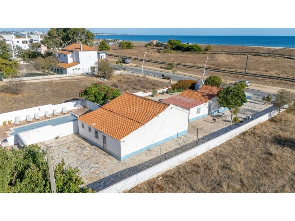 Luxury House for sale in Lagos, 1 150 000 €, Photo 2