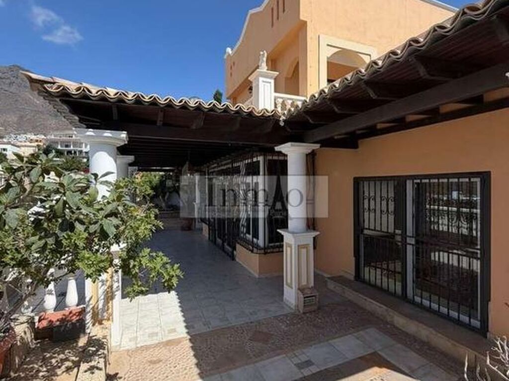 Maison de luxe à vendre à Adeje, 1 470 000 €, Photo 3
