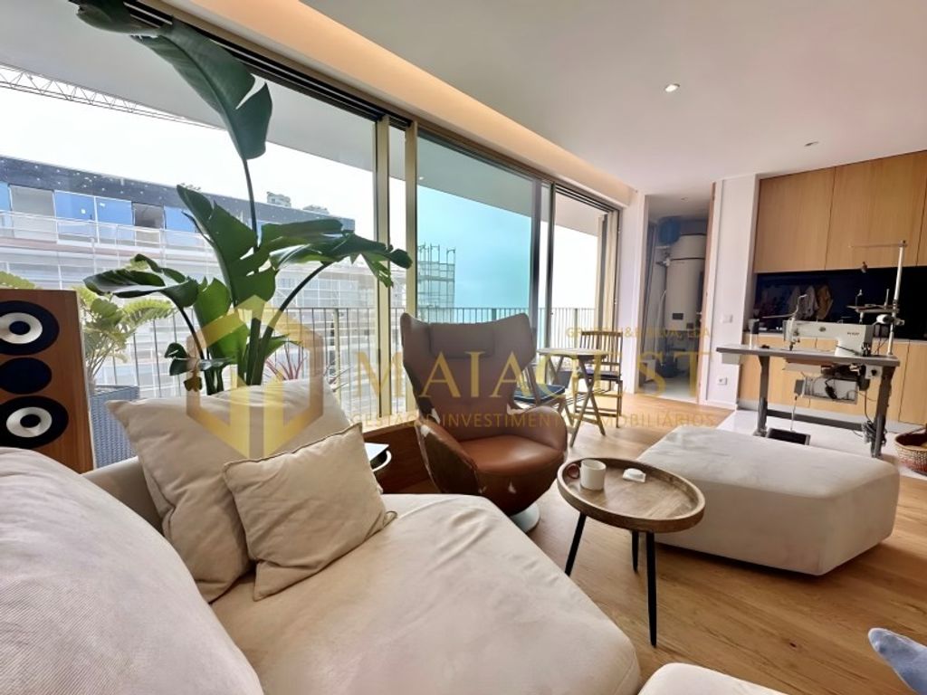 Luxury Apartment for sale in Vila Nova de Gaia, 524 000 €, Photo 3