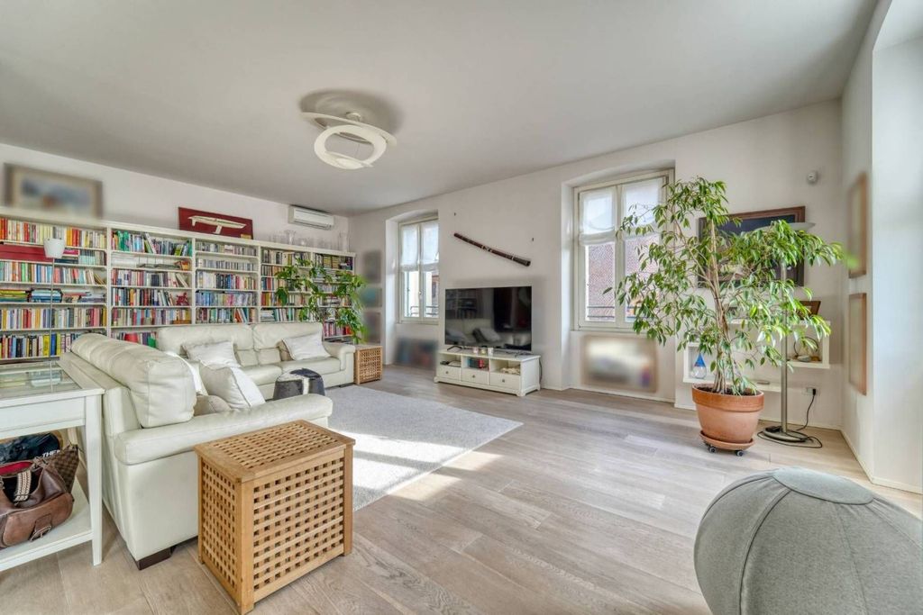 Luxury Apartment for sale in Milan, 1 960 000 €, Photo 4