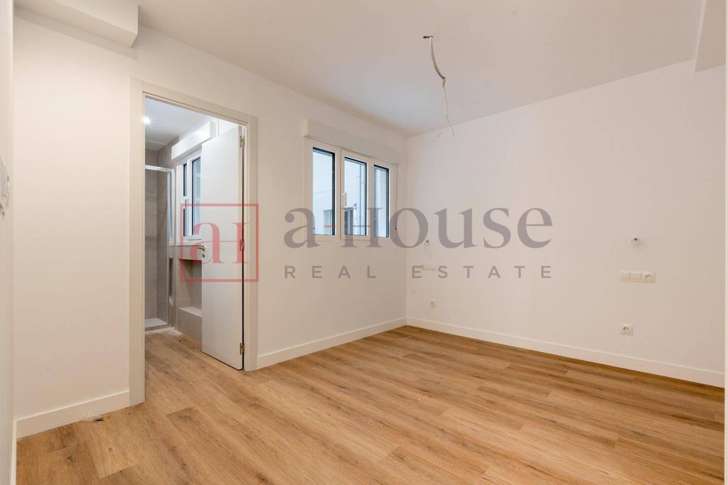 Luxury Apartment for sale in Madrid, 719 000 €, Photo 4