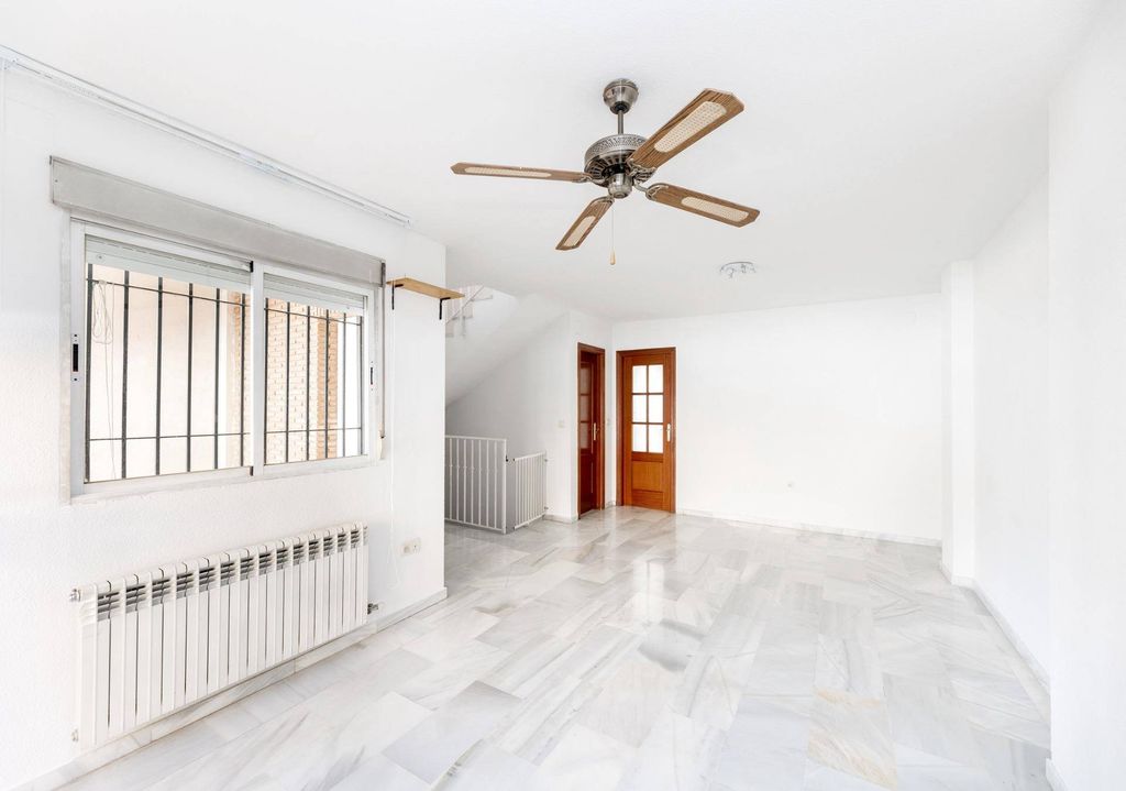Luxury House for sale in Armilla, 400 000 €, Photo 5