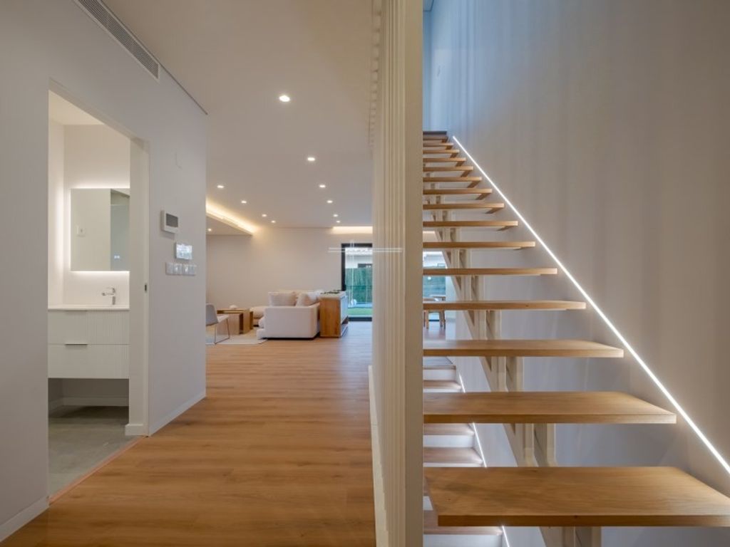 Maison de luxe à vendre à Seixal, 740 000 €, Photo 5