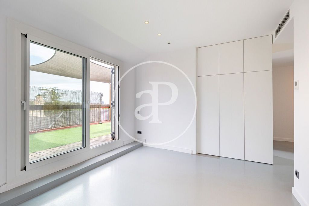 Appartement de luxe à vendre à Barcelona, 615 000 €, Photo 5