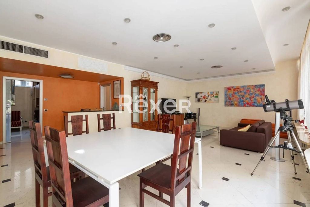 Luxury Apartment for sale in Milan, 2 918 000 €, Photo 6