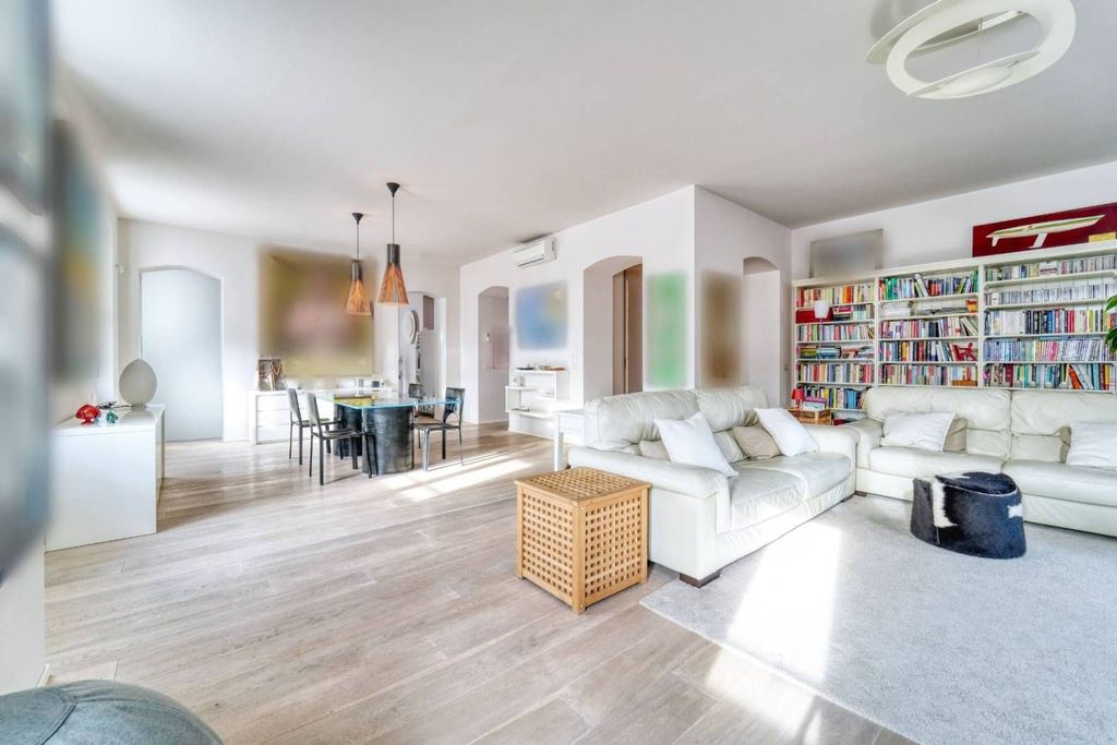 Luxury Apartment for sale in Milan, 1 960 000 €, Photo 7
