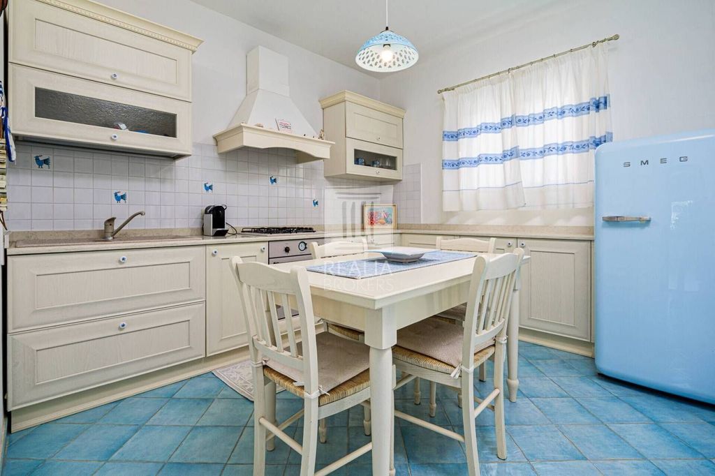 Luxury Apartment for sale in Golfo Aranci, 540 000 €, Photo 7