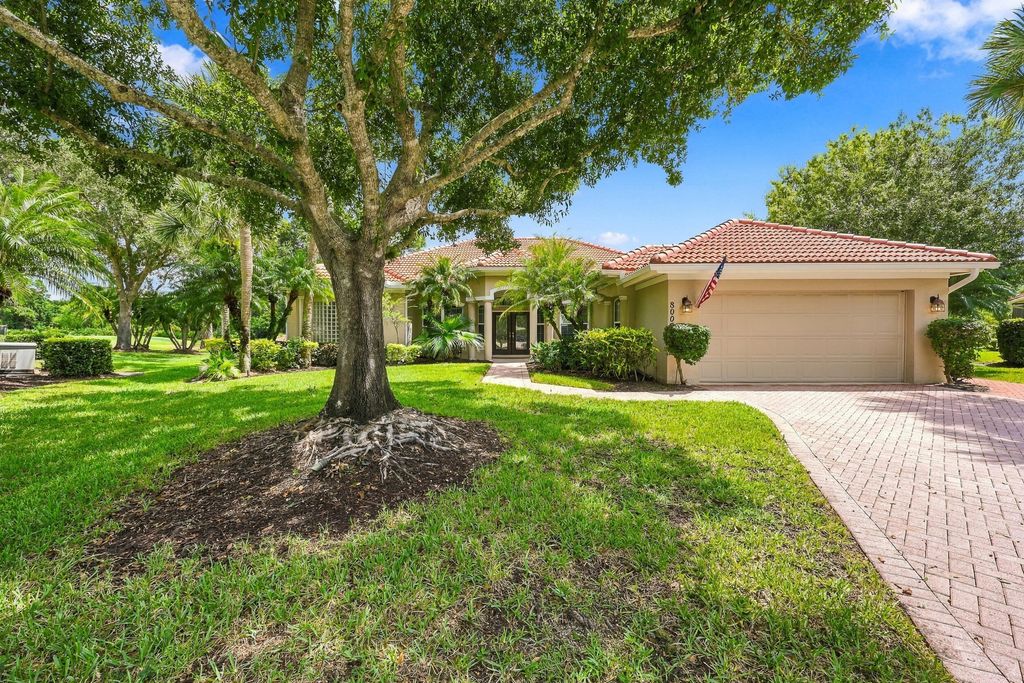 Luxury House for sale in Port Saint Lucie, 668 885 €, Photo 1