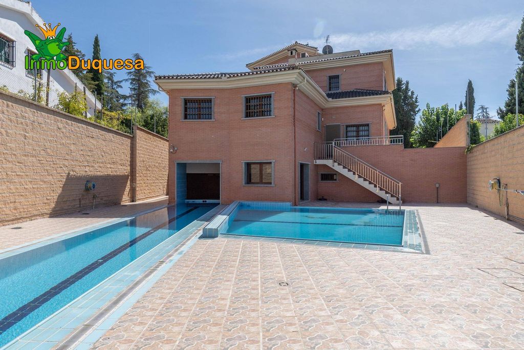 Luxury House for sale in Albolote, 900 000 €, Photo 1