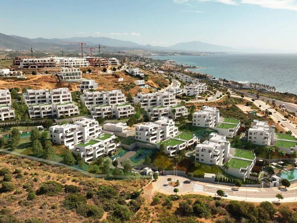 Luxury Apartment for sale in Casares, 650 000 €, Photo 1