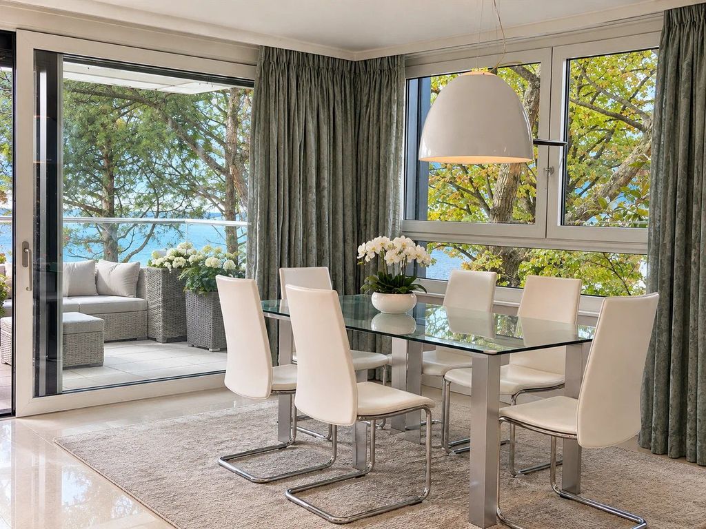 Luxury Apartment for sale in Montreux, 5 367 332 €, Photo 1