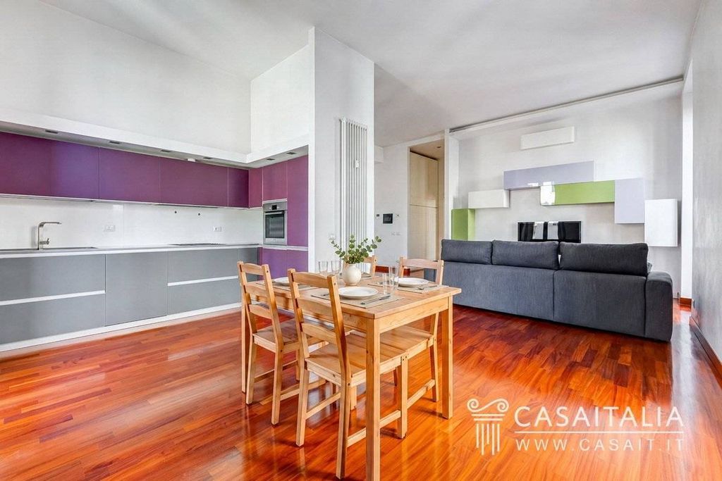 Luxury Apartment for sale in Rome, 750 000 €, Photo 2