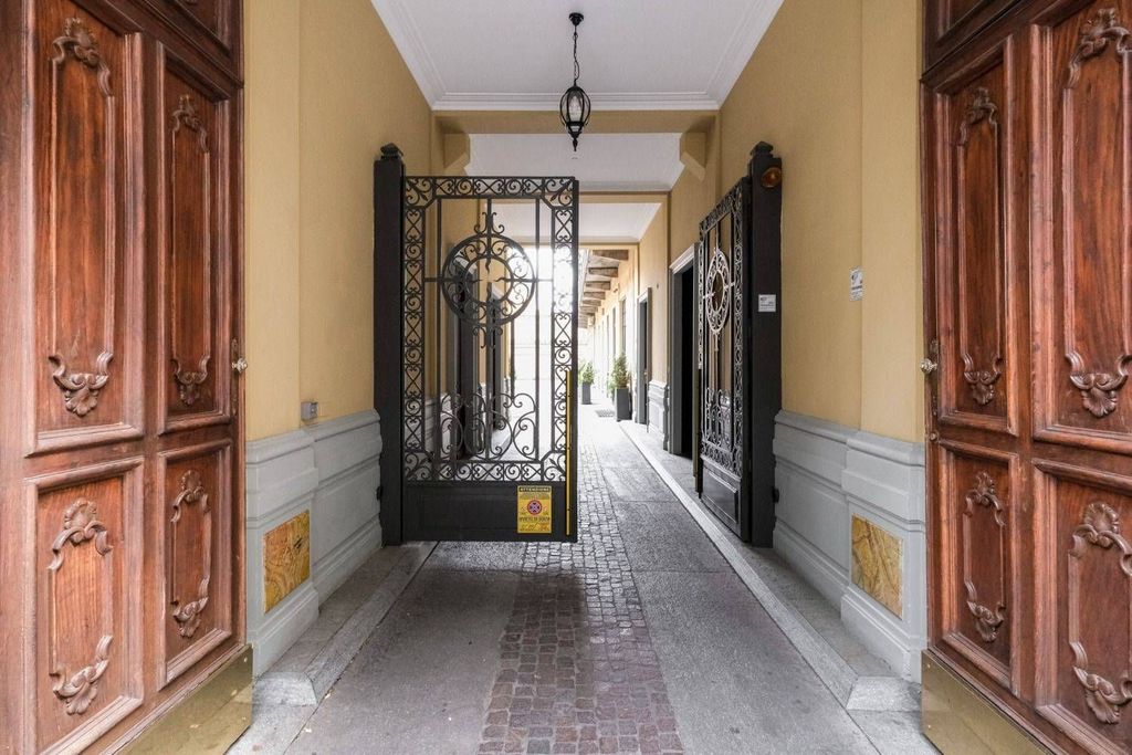 Appartement de luxe à vendre à Turin, 1 090 000 €, Photo 2