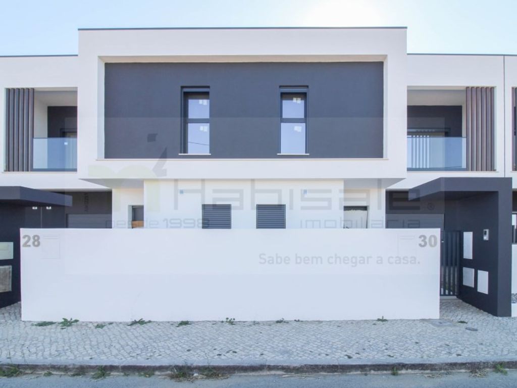 Maison de luxe à vendre à Almada, 690 000 €, Photo 2