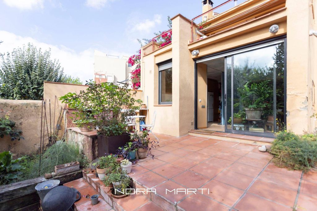 Maison de luxe à vendre à Terrassa, 875 000 €, Photo 2