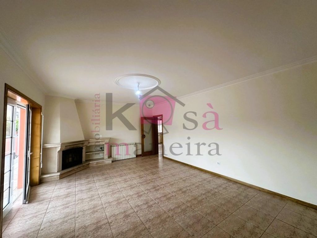 Luxury House for sale in Santa Maria Da Feira, 475 000 €, Photo 3