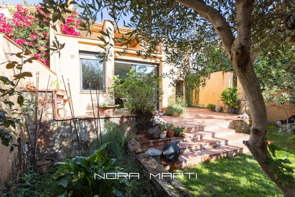 Maison de luxe à vendre à Terrassa, 875 000 €, Photo 3