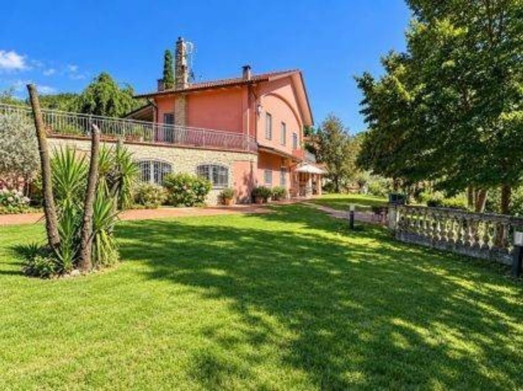 Luxury House for sale in Fosdinovo, 890 000 €, Photo 4