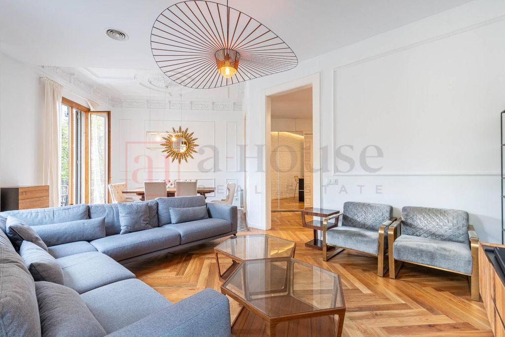 Appartement de luxe à vendre à Barcelona, 875 000 €, Photo 4