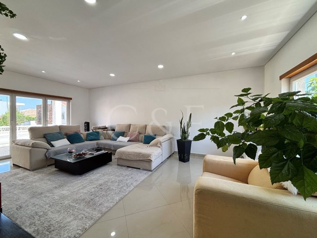 Luxury House for sale in Setúbal, 600 000 €, Photo 5