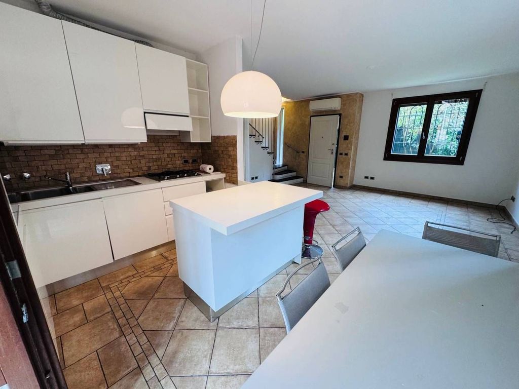 Maison de luxe à vendre à Zola Predosa, 468 000 €, Photo 5