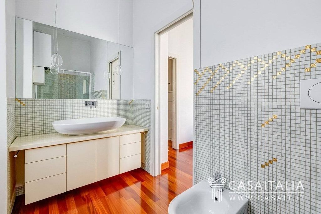 Luxury Apartment for sale in Rome, 750 000 €, Photo 6
