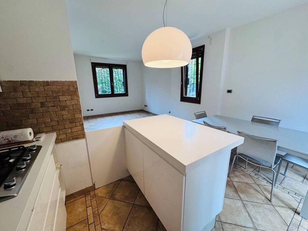 Maison de luxe à vendre à Zola Predosa, 468 000 €, Photo 6