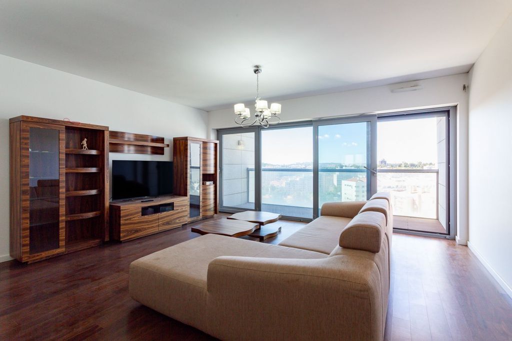 Luxury Apartment for sale in Lisbon, 875 000 €, Photo 6
