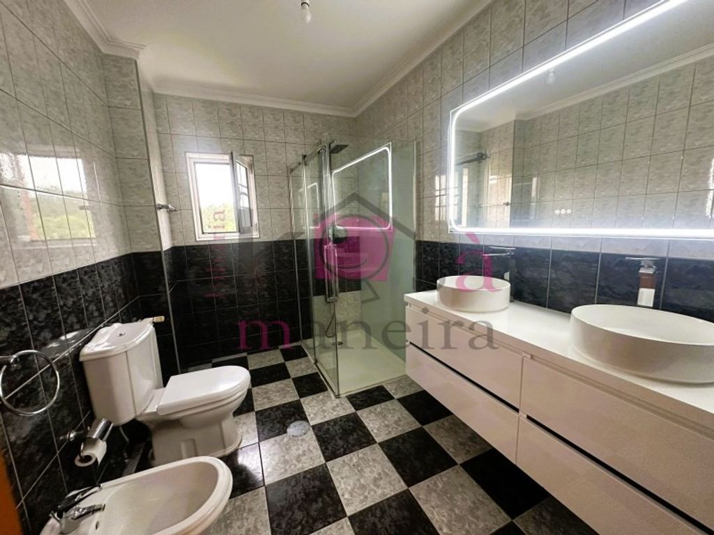 Luxury House for sale in Santa Maria Da Feira, 475 000 €, Photo 6