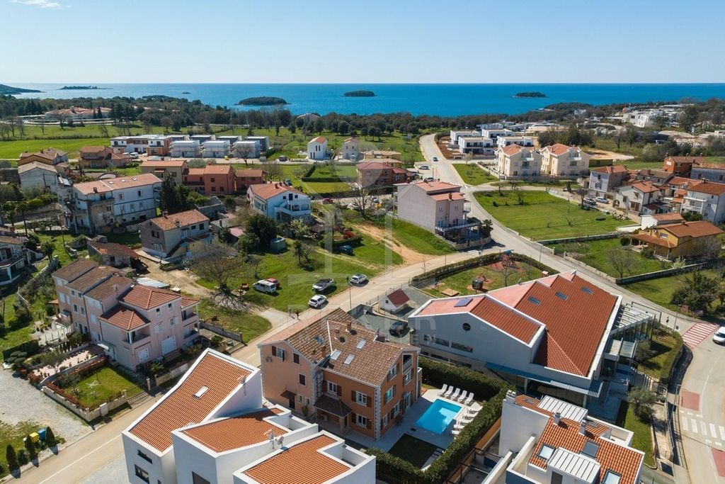 Maison de luxe à vendre à Porec, 859 000 €, Photo 7