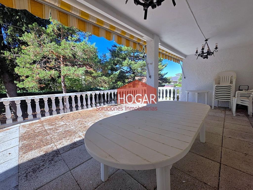 Maison de luxe à vendre à Ávila, 695 000 €, Photo 7