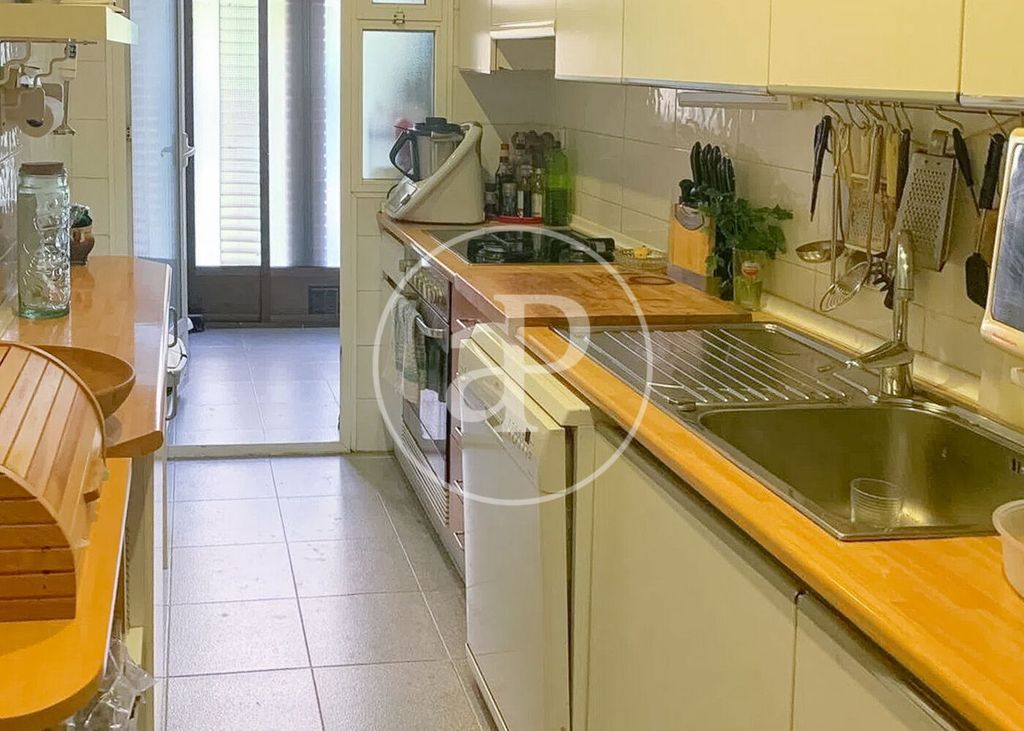 Luxury Apartment for sale in Barajas de Madrid, 850 000 €, Photo 2